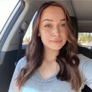 Meet your Posher, Anita